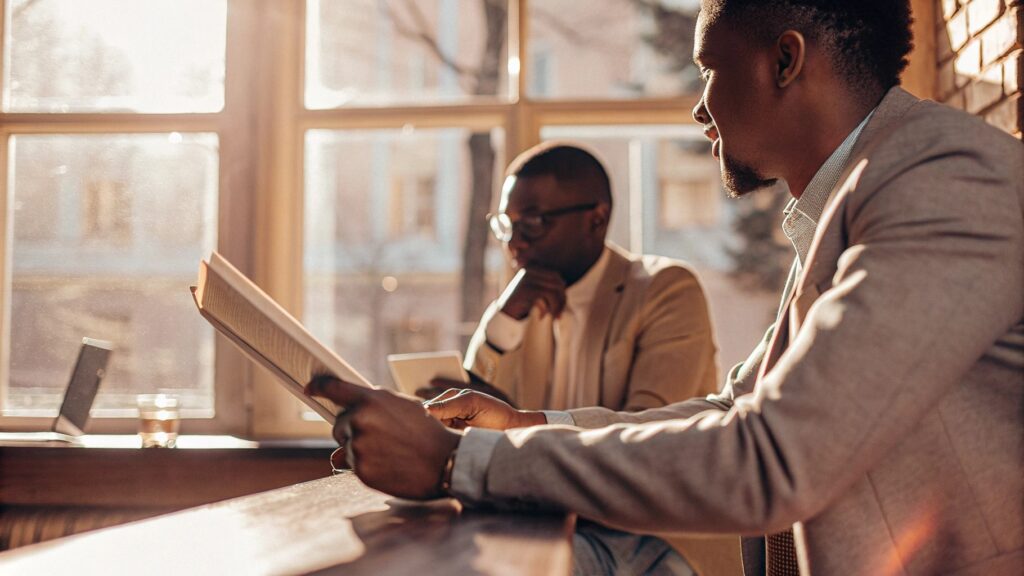 6. Why Investors Trust FintechZoom for Bond Information